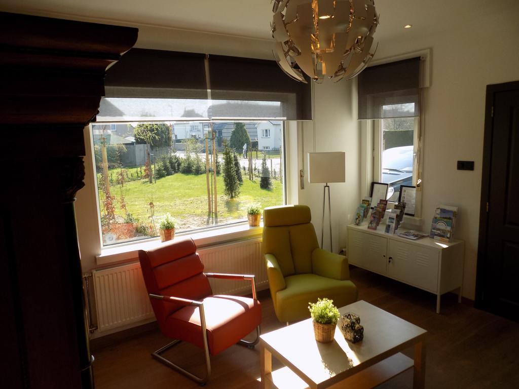 Villa Mooi Maasland Maaseik Esterno foto